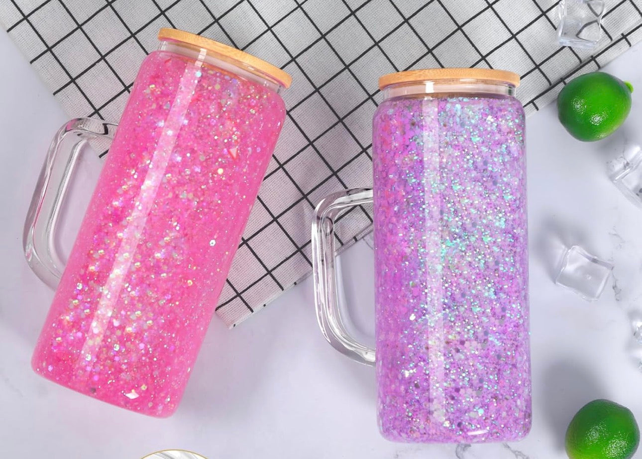 20 oz glass with handle snow globe